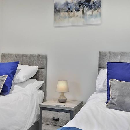 Magnificent, Renovated Whole House With Garden Villa Sheffield Exteriör bild