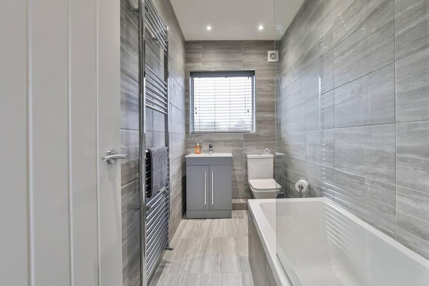 Magnificent, Renovated Whole House With Garden Villa Sheffield Exteriör bild