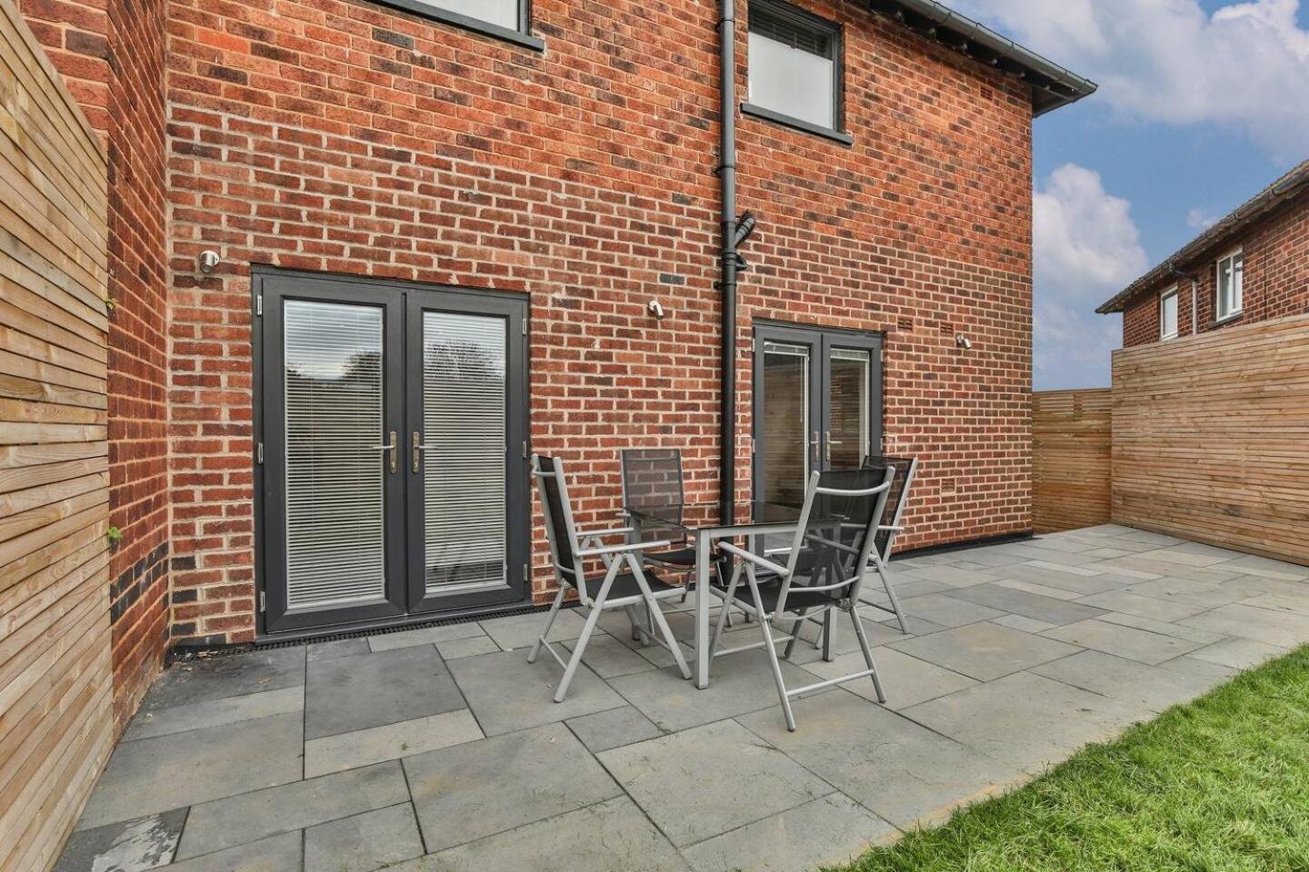 Magnificent, Renovated Whole House With Garden Villa Sheffield Exteriör bild
